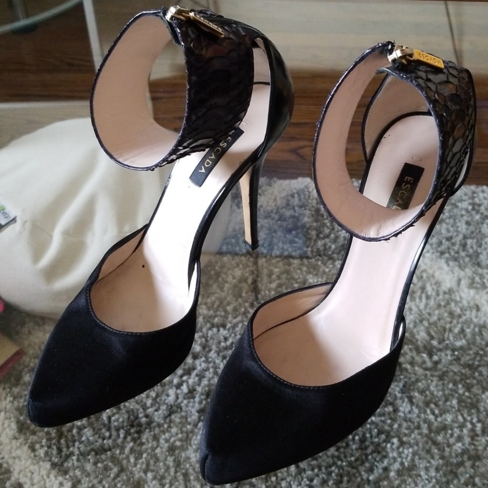 🌟Escada pumps Eur Size 39/US Size 9🌟